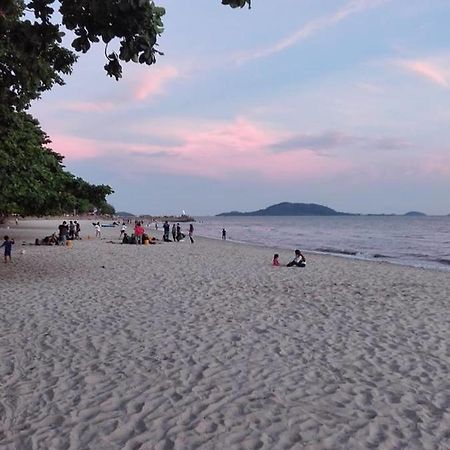 Auberge de la Plage Kep Exterior foto