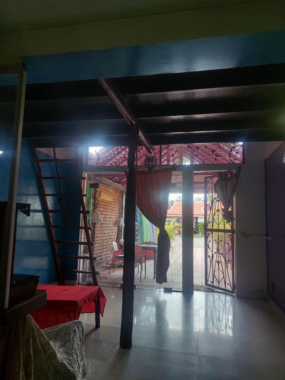 Auberge de la Plage Kep Exterior foto
