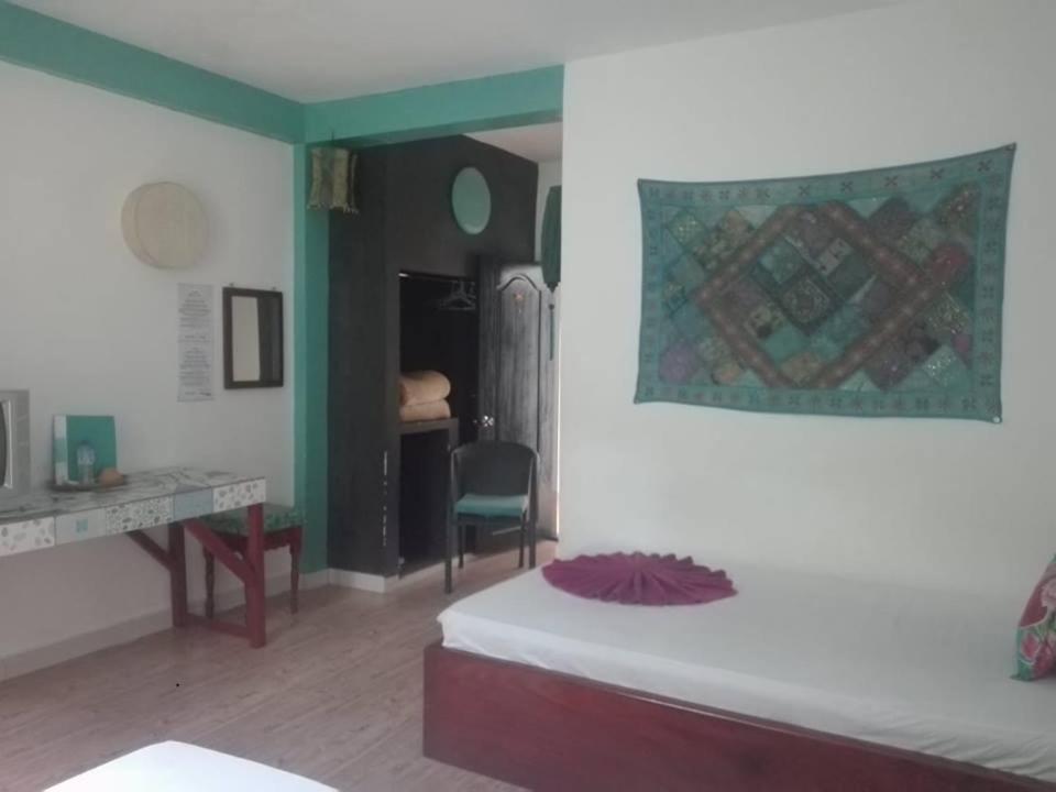 Auberge de la Plage Kep Exterior foto